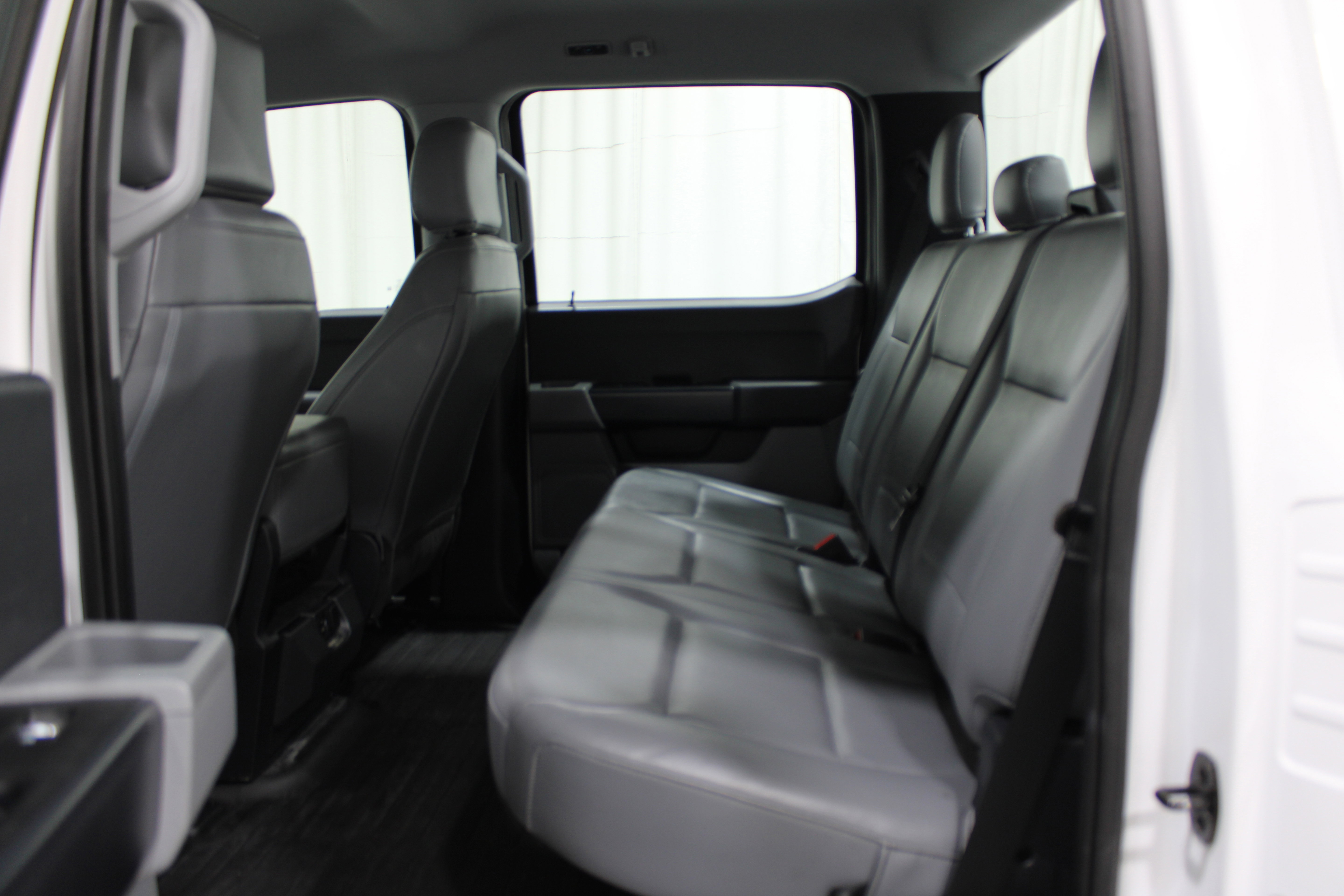 2021 Ford F-150 XL photo 2