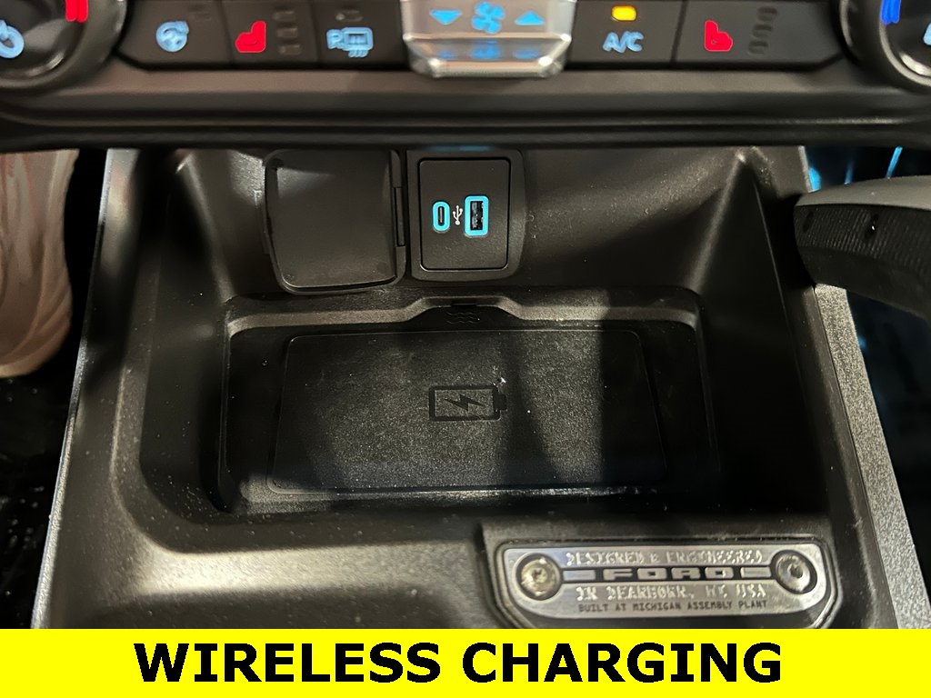 2022 Ford Bronco Outer Banks photo 13