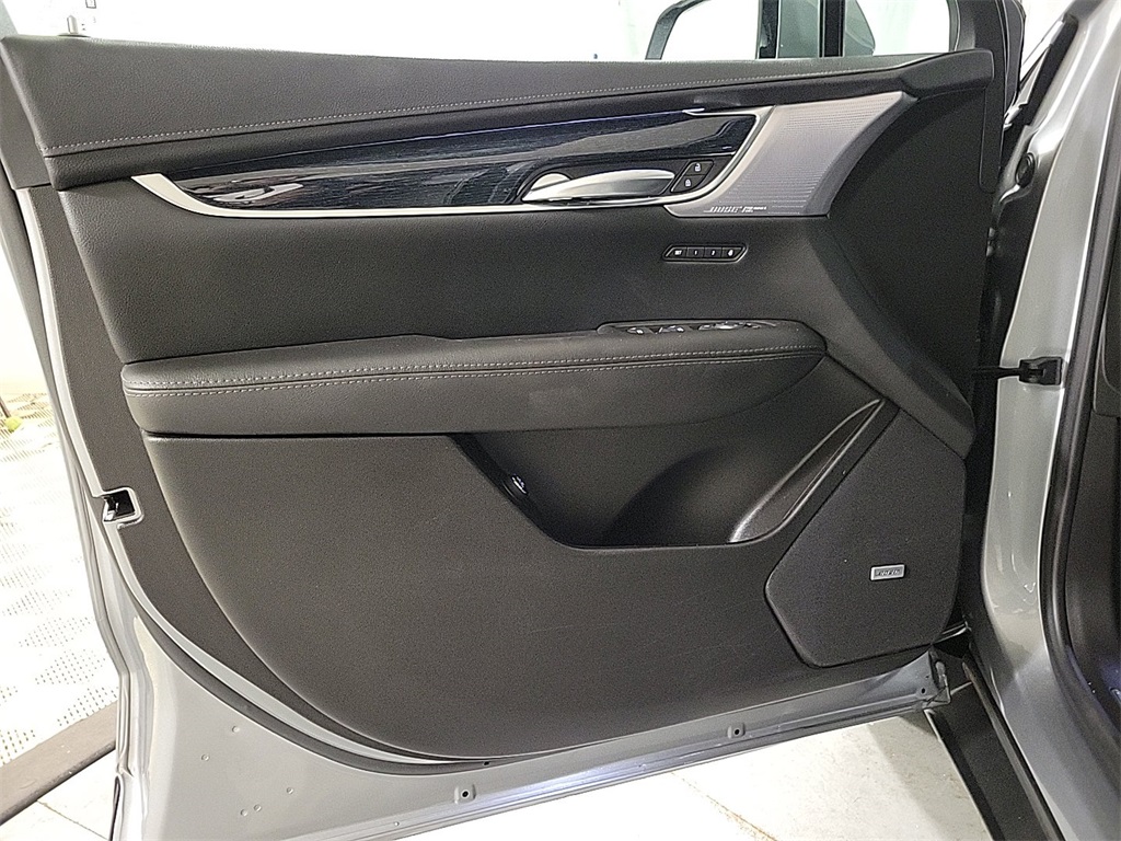 2025 CADILLAC XT5 - Image 21