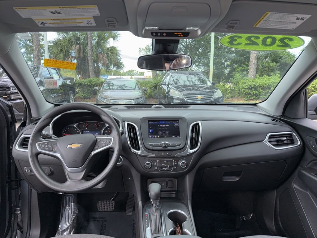 2023 Chevrolet Equinox LT photo 31
