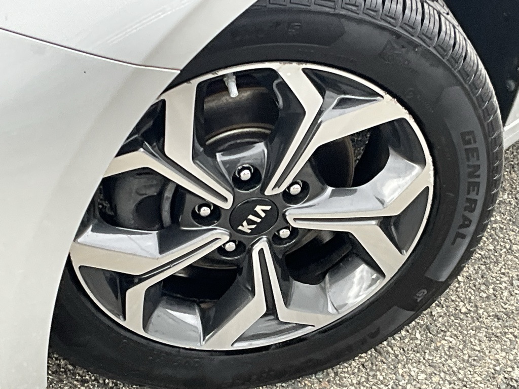 Certified 2019 Kia FORTE LXS with VIN 3KPF24ADXKE022207 for sale in White Plains, NY