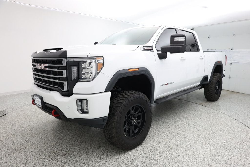 2022 GMC Sierra 2500HD AT4's photo