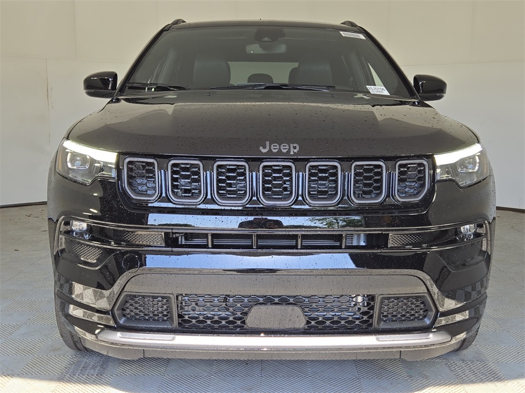 2025 Jeep Compass Limited photo 3