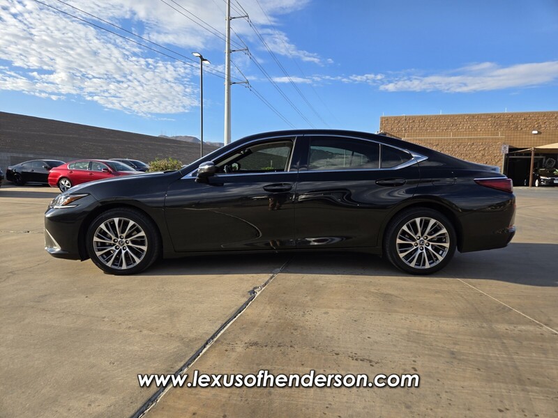 2019 Lexus ES 350 photo 3