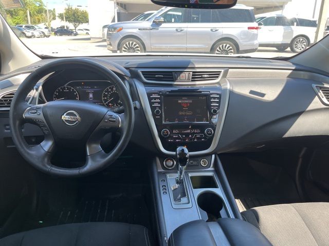2020 Nissan Murano SV photo 10