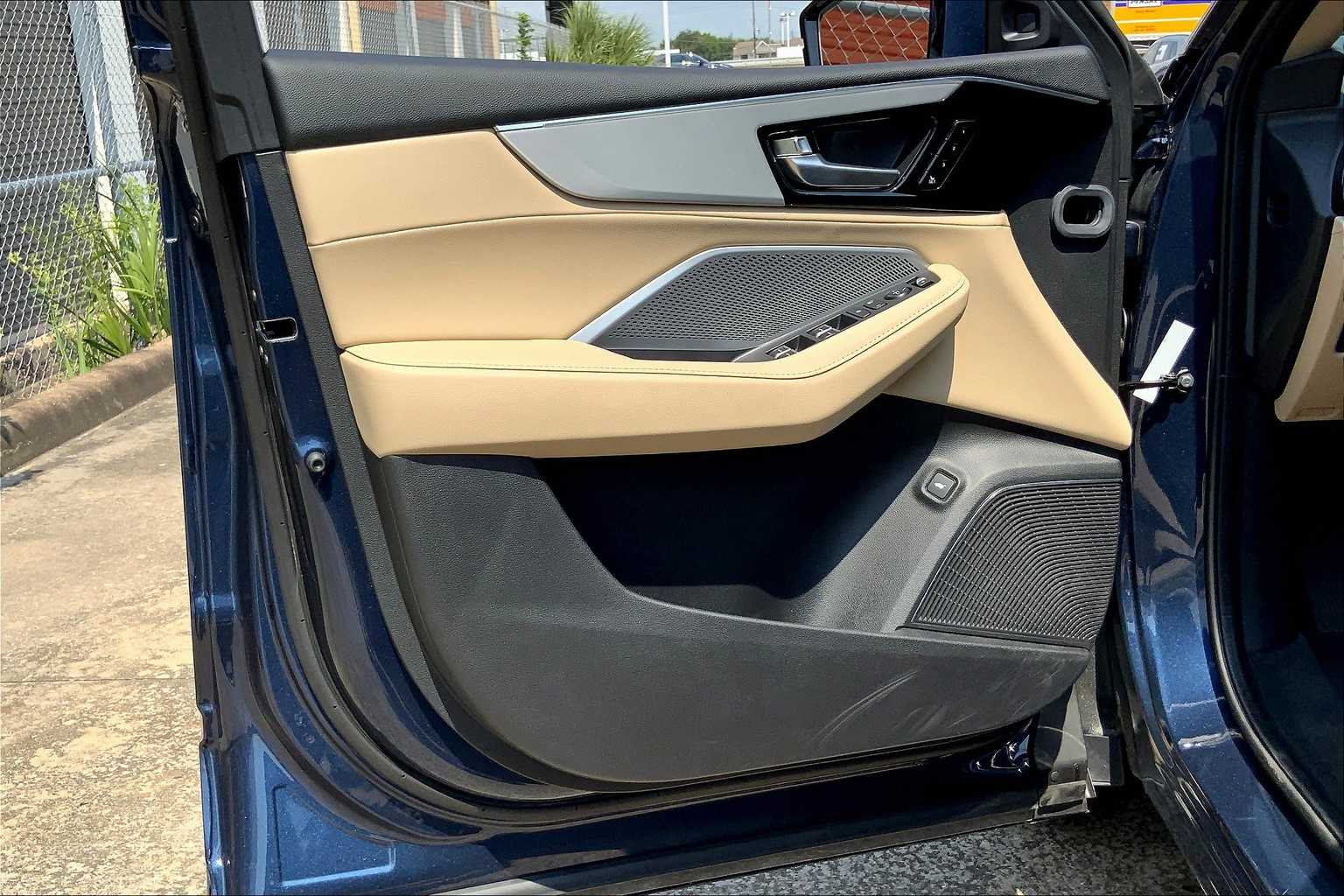 2025 Acura MDX SH-AWD photo 38