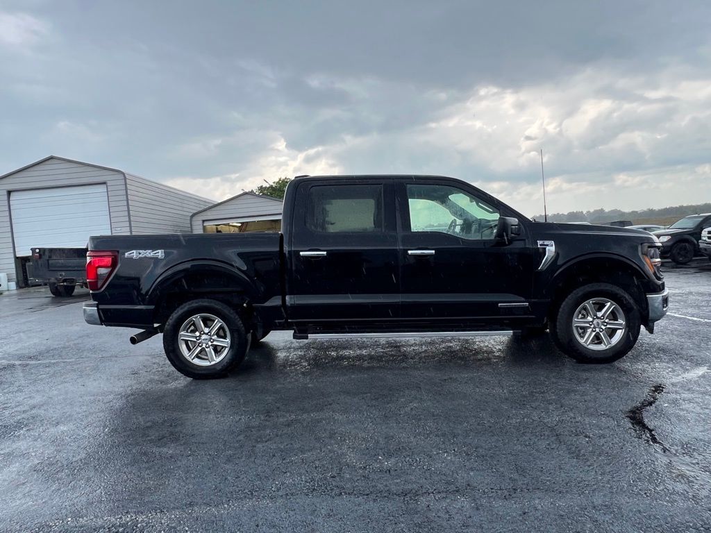 2024 Ford F-150 XLT photo 4