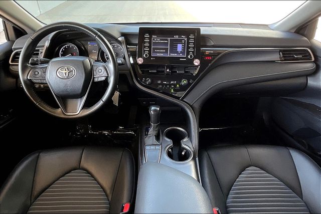 2023 Toyota Camry SE photo 16