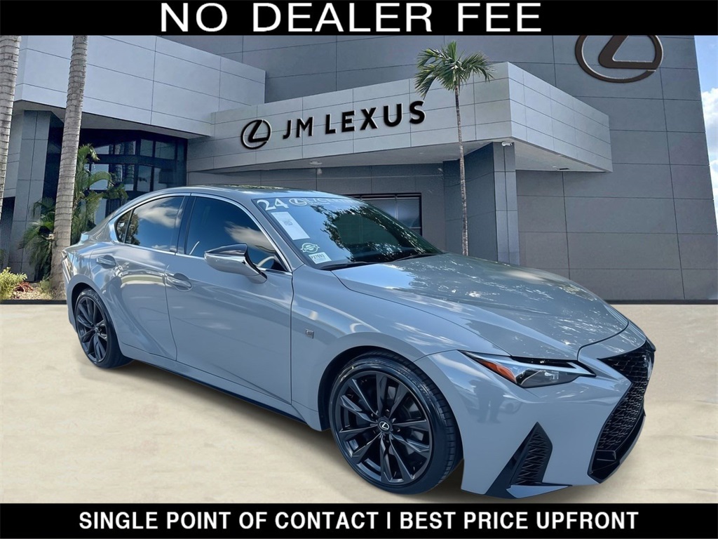 2024 Lexus IS 350 F SPORT DESIGN's photo