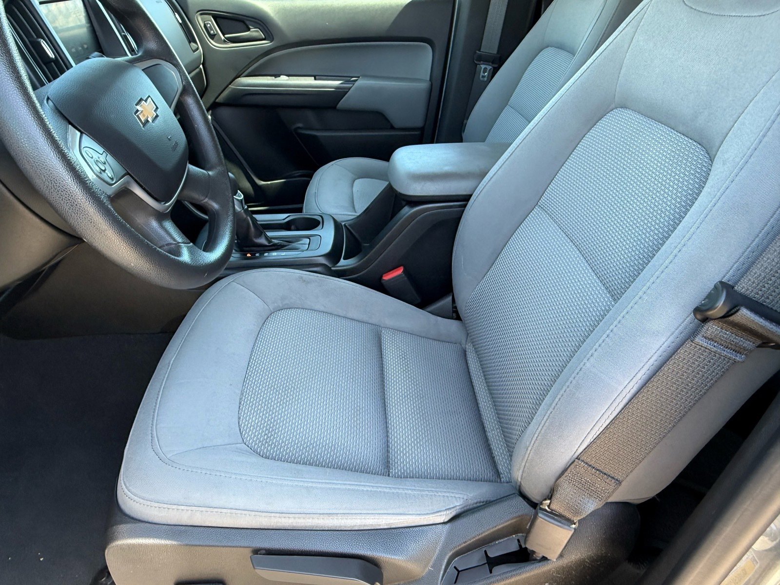 2022 Chevrolet Colorado Work Truck photo 14
