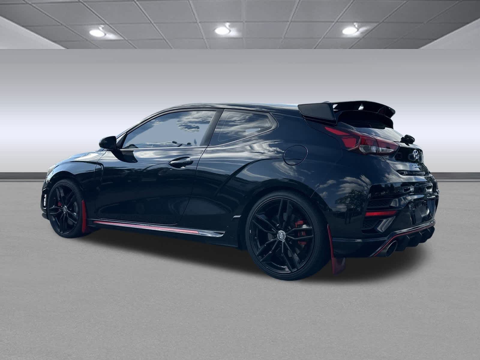 2020 Hyundai Veloster N photo 5