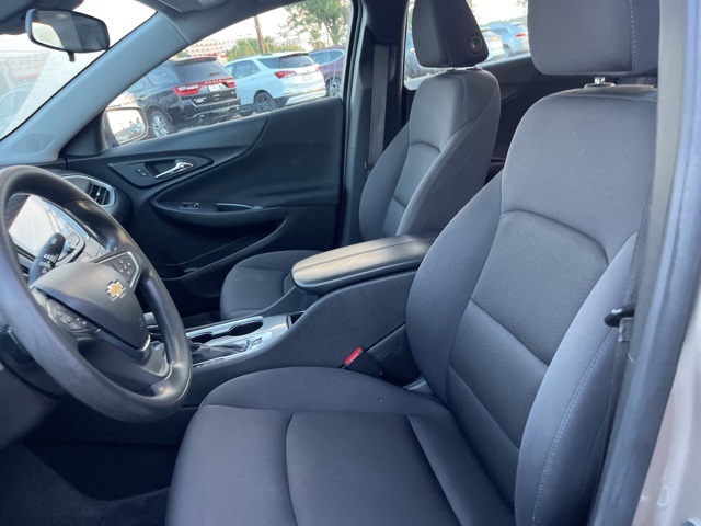 2023 Chevrolet Malibu 1LT photo 8