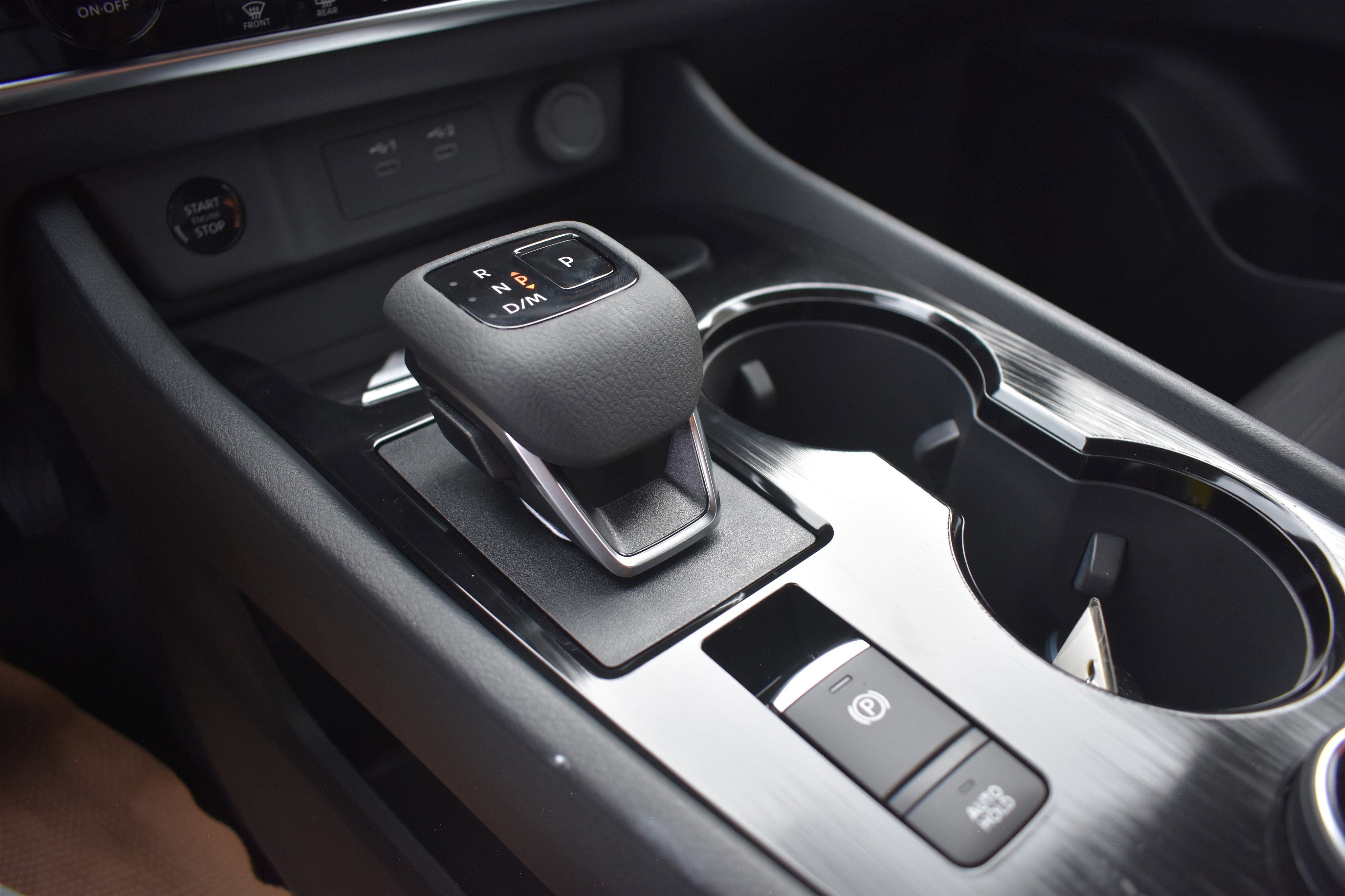 2026 Nissan Rogue SV photo 22