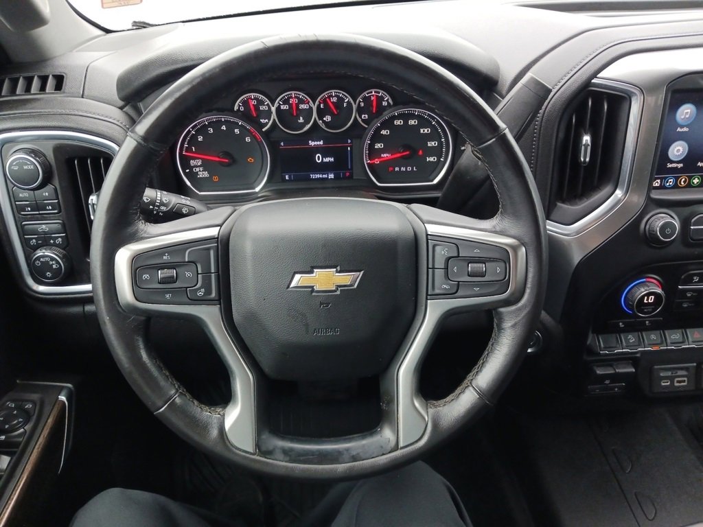 2021 Chevrolet Silverado LT photo 13