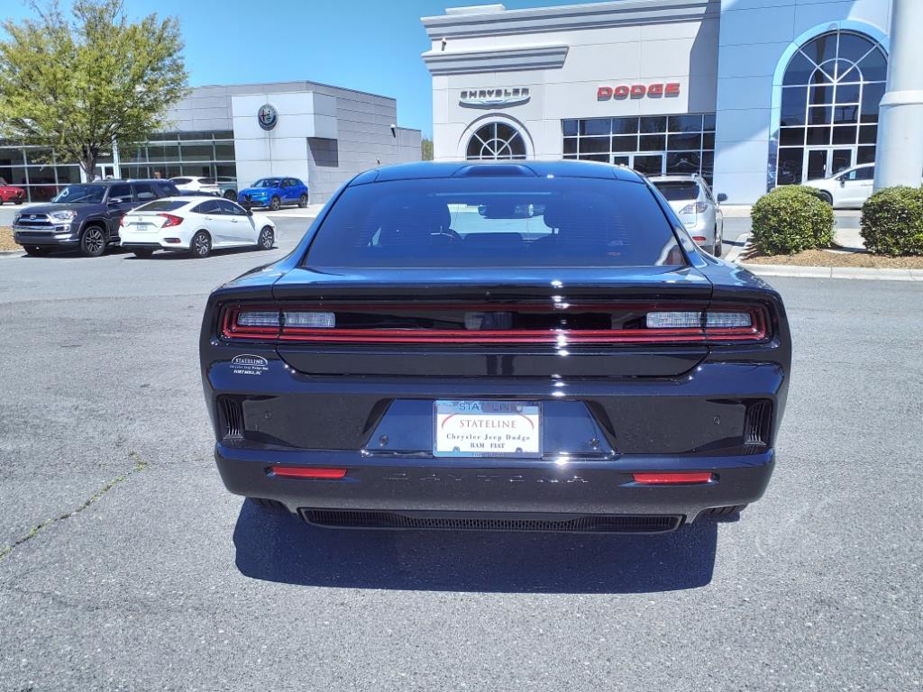 2025 Dodge Charger R/T photo 16