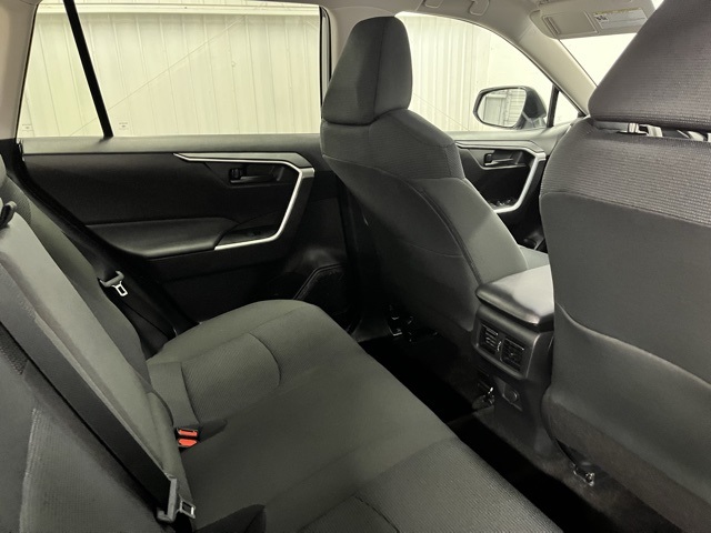 2024 Toyota RAV4 LE photo 15