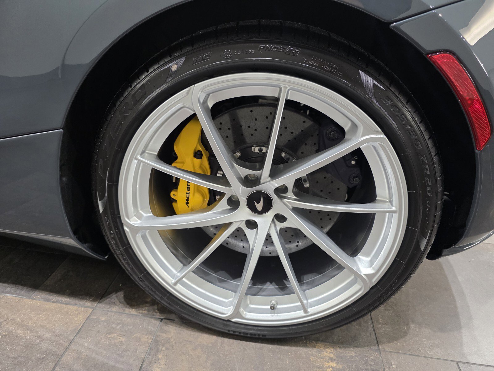 2026 Mclaren 750S Spider photo 19