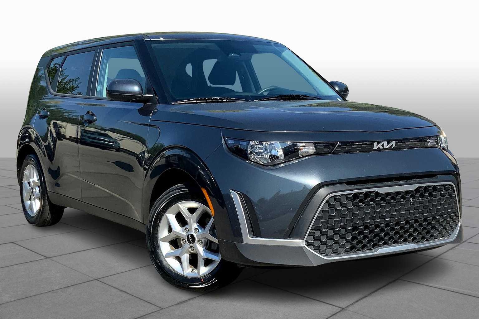Certified 2024 Kia Soul LX with VIN KNDJ23AU4R7907534 for sale in Mission, KS