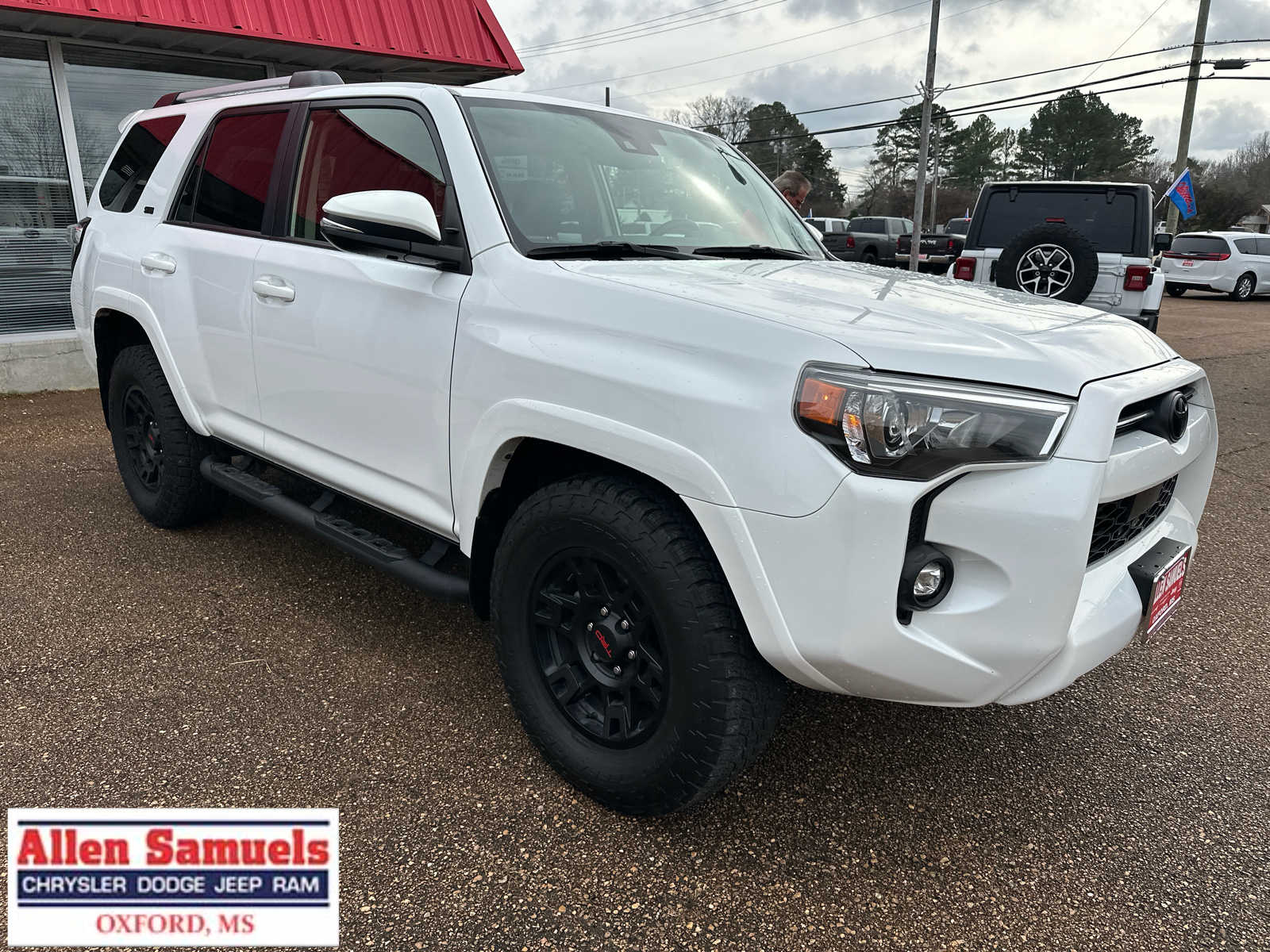 2022 Toyota 4Runner SR5 Premium's photo