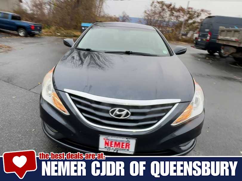 2013 Hyundai Sonata GLS photo 2
