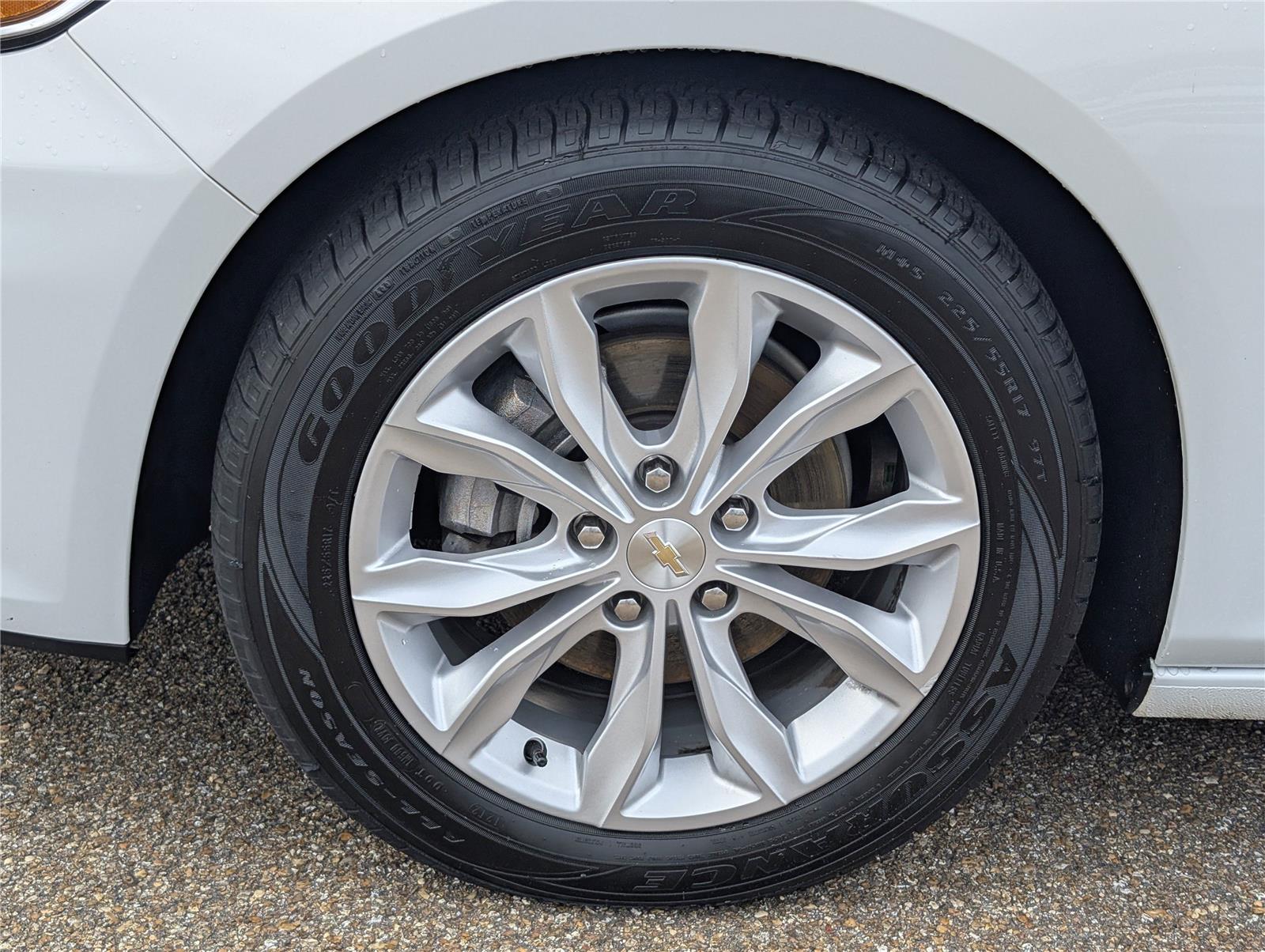 2023 Chevrolet Malibu 1LT photo 8