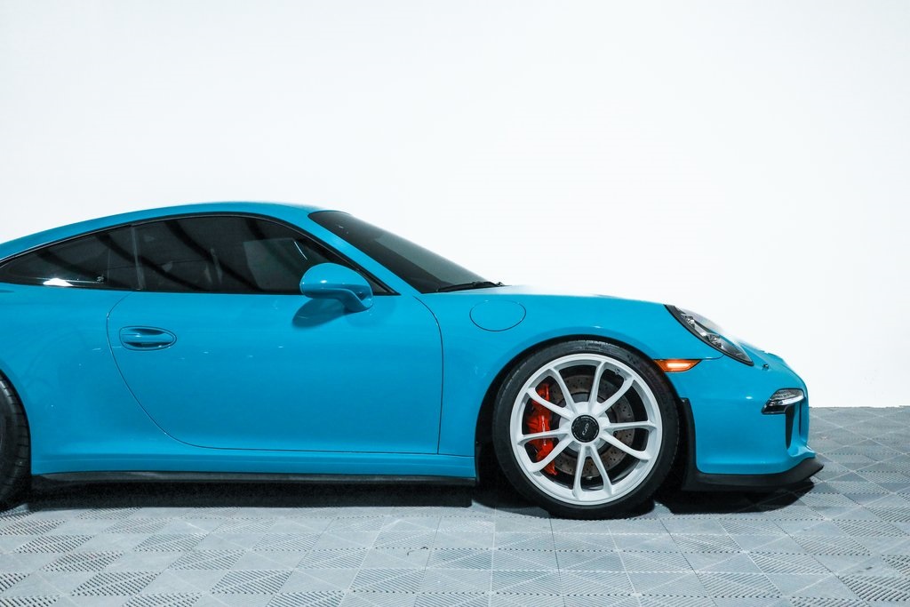 2015 Porsche 911 GT3 photo 3