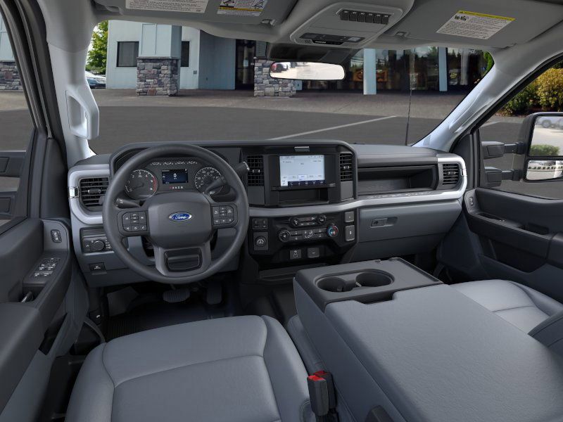 2026 Ford F-350 photo 9