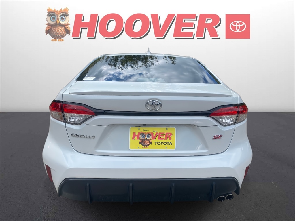 2023 Toyota Corolla SE photo 3