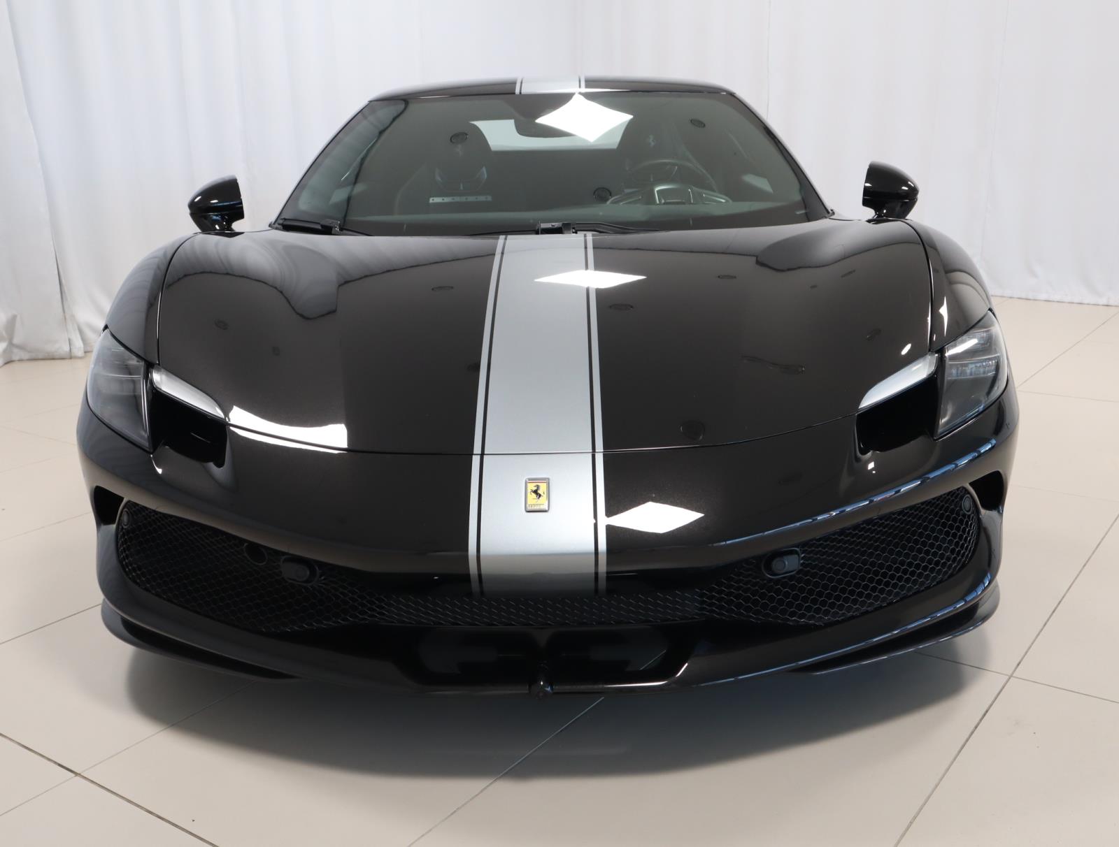 2024 Ferrari 296 GTB photo 4