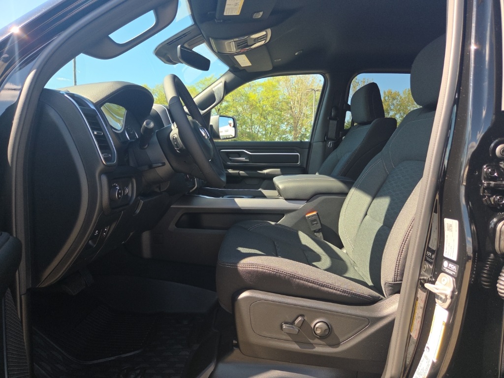 2026 Ram 1500 Big Horn Lone Star photo 11