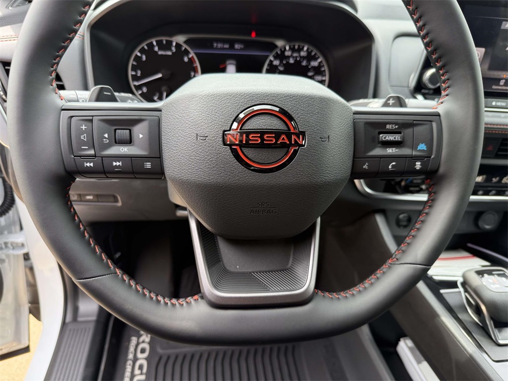 2026 Nissan Rogue SV photo 16
