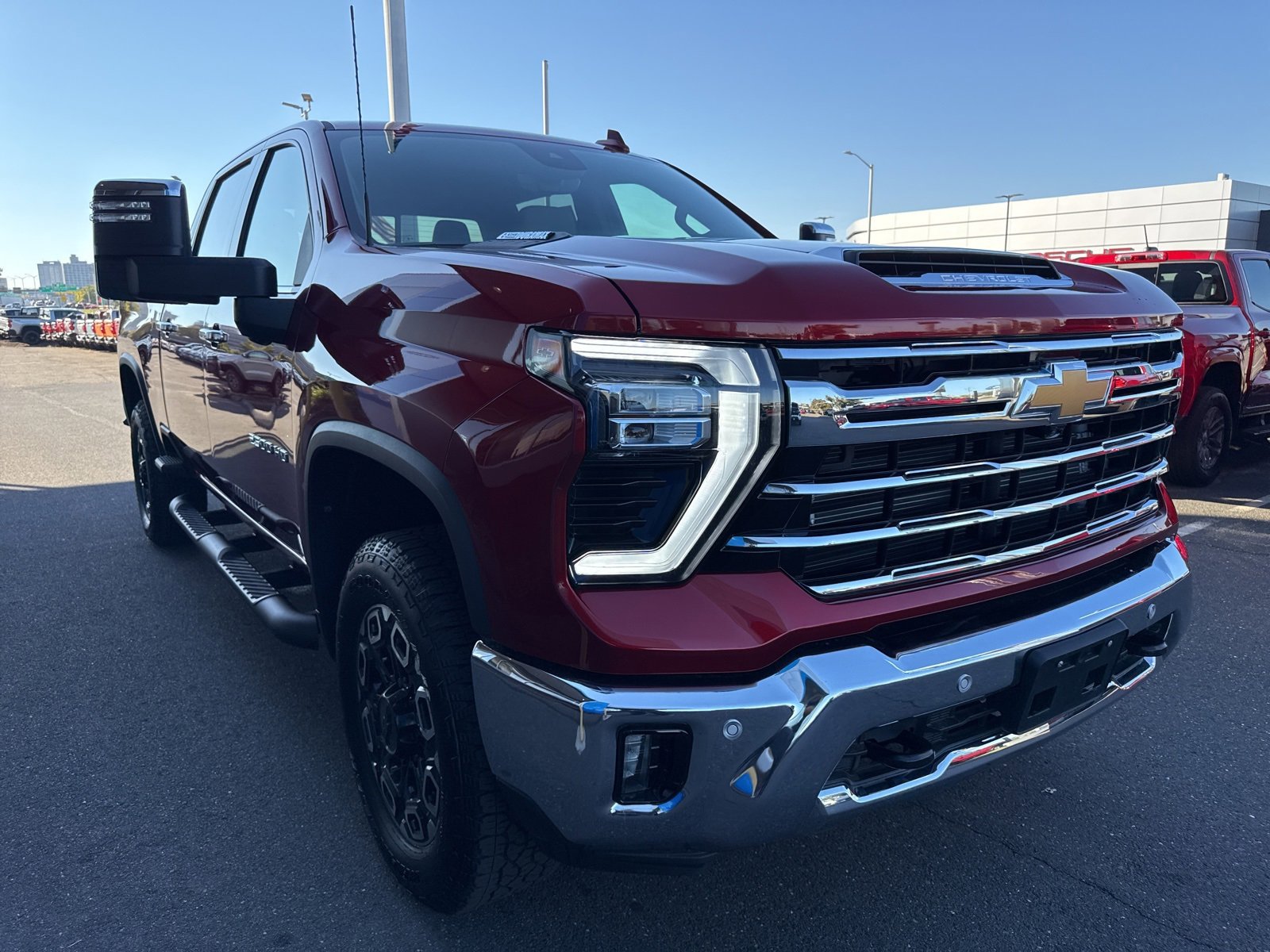 2025 Chevrolet Silverado 2500HD LTZ photo 4