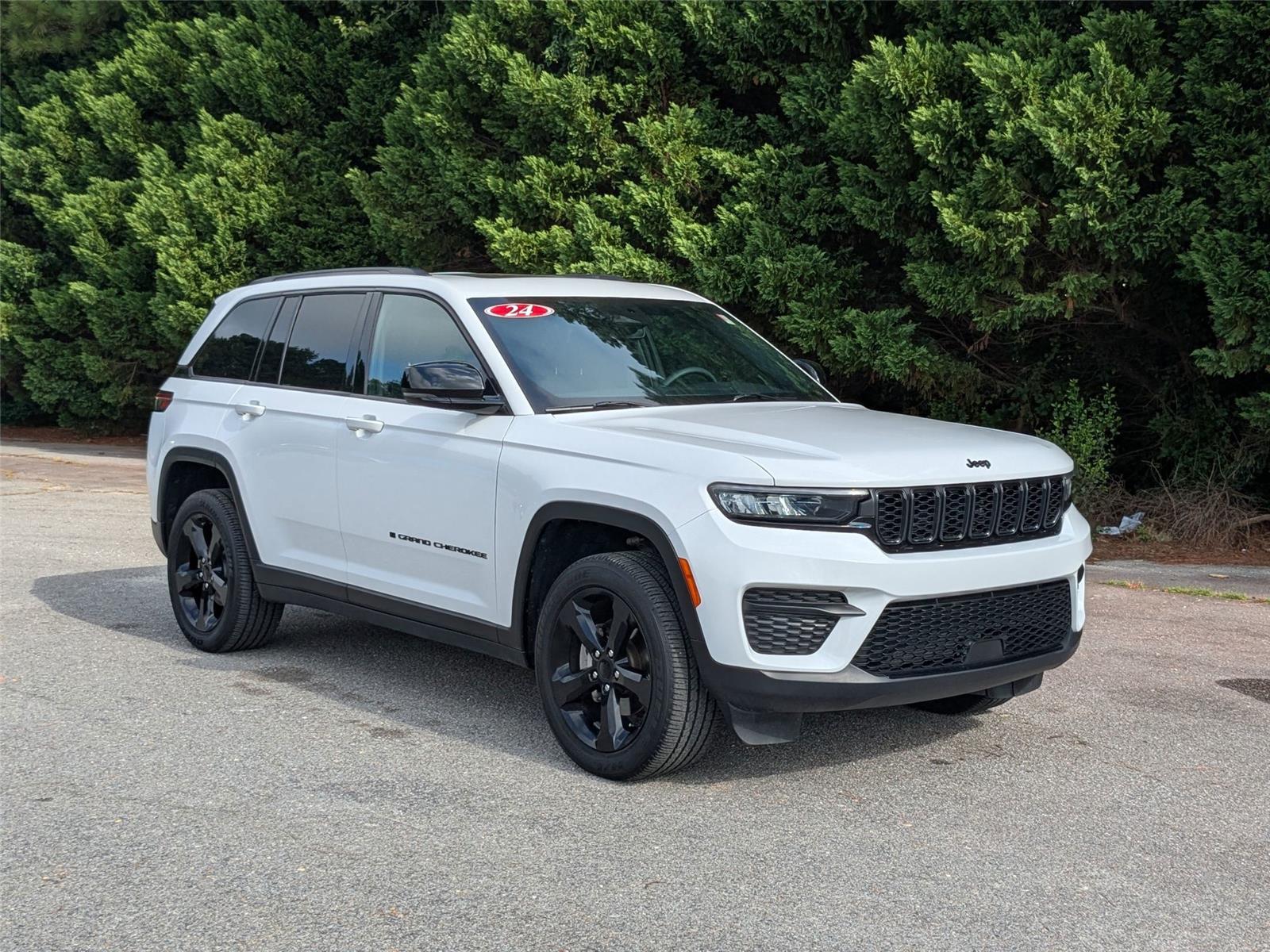 2024 Jeep Grand Cherokee Altitude X photo 4