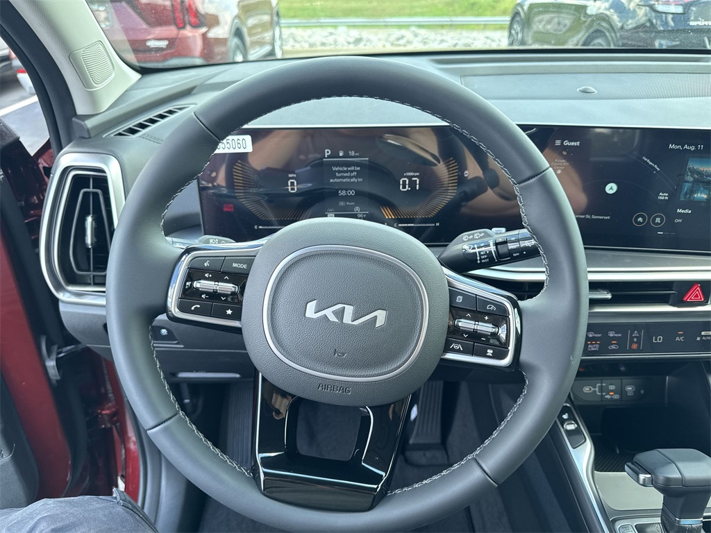 2025 Kia Sorento S photo 19