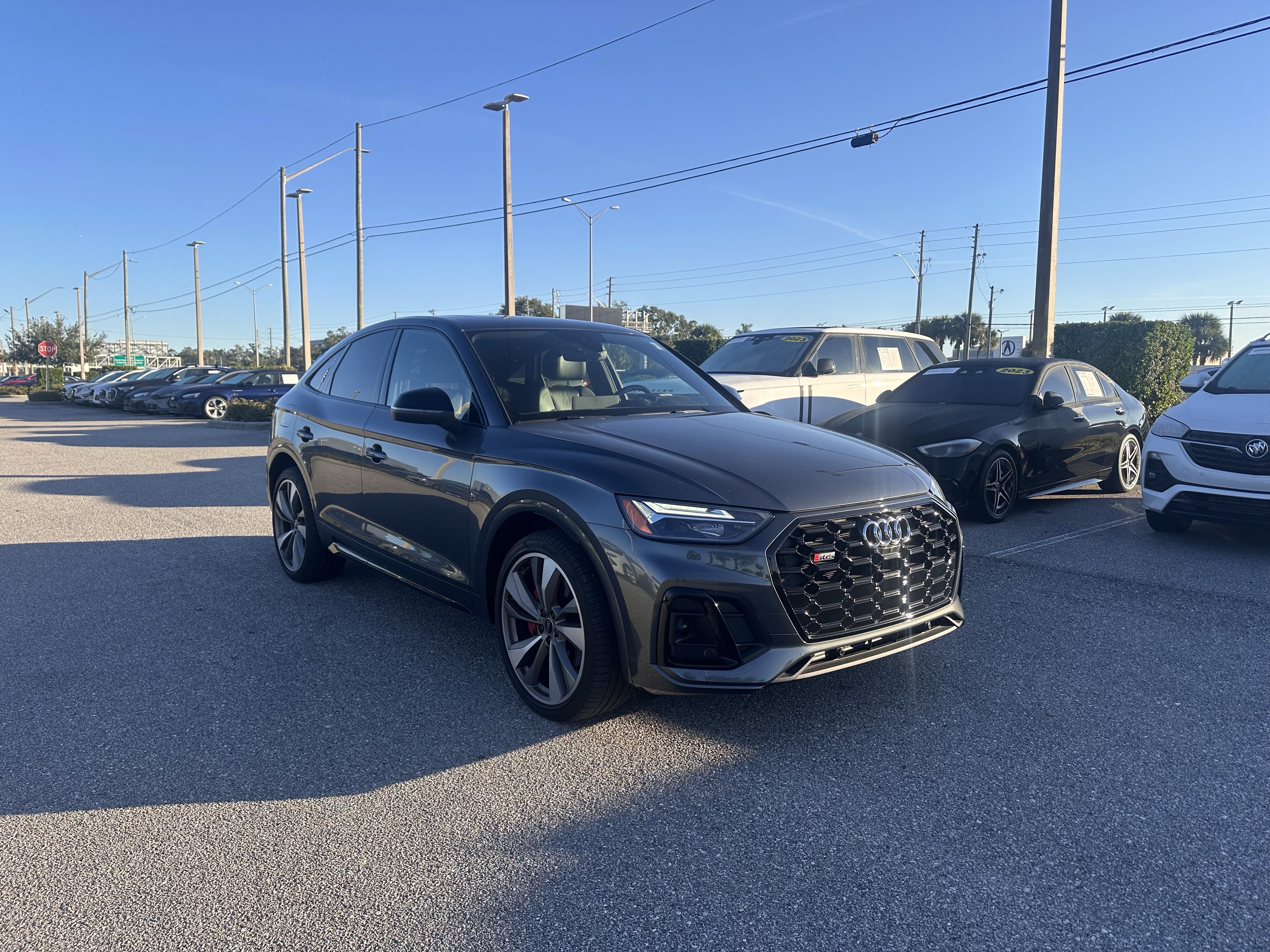 2023 Audi SQ5 Sportback Premium Plus's photo