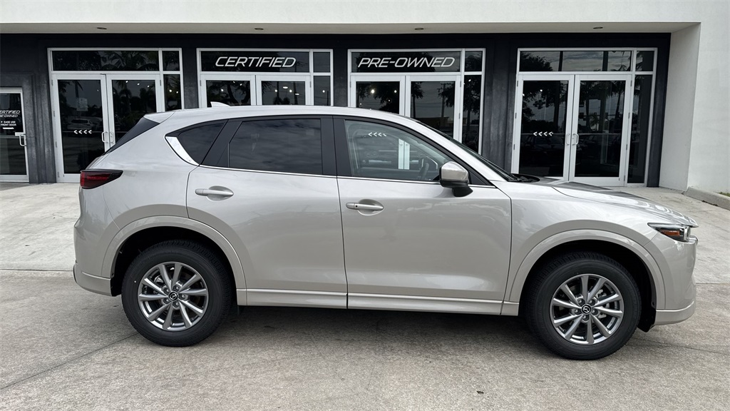 2025 Mazda CX-5 2.5 S Preferred photo 4