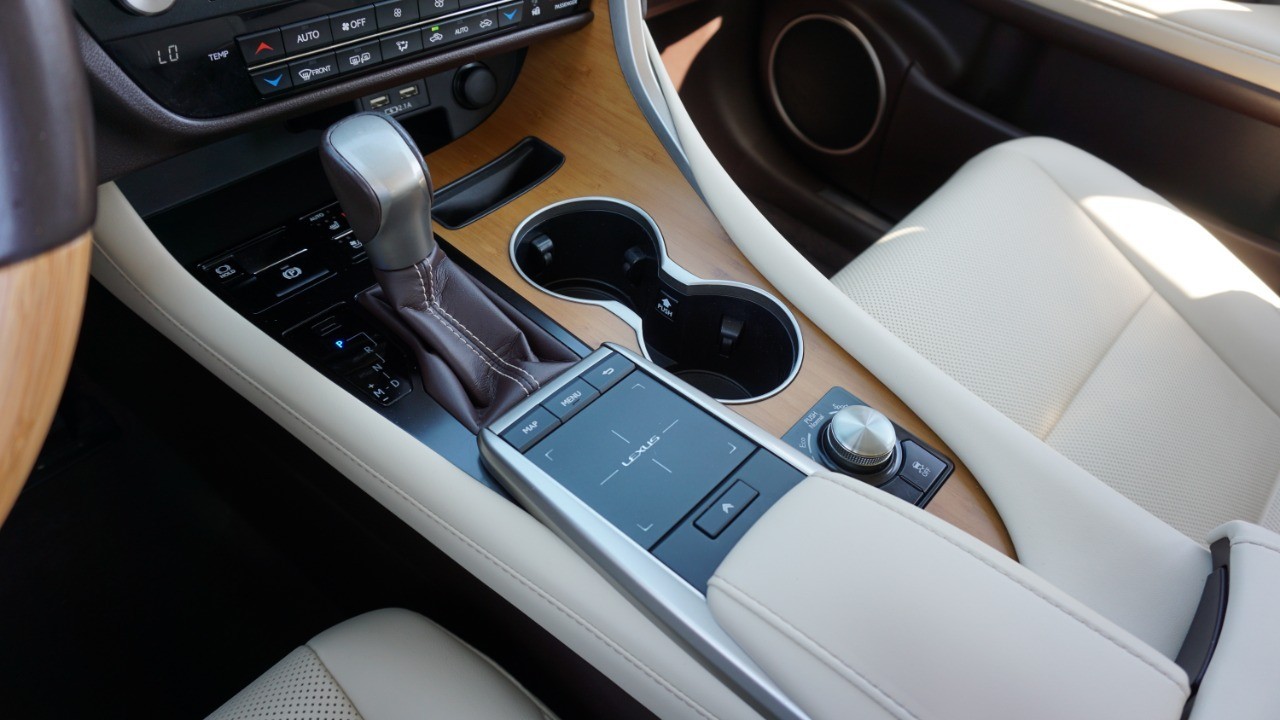 2020 Lexus RX 350 Premium photo 17