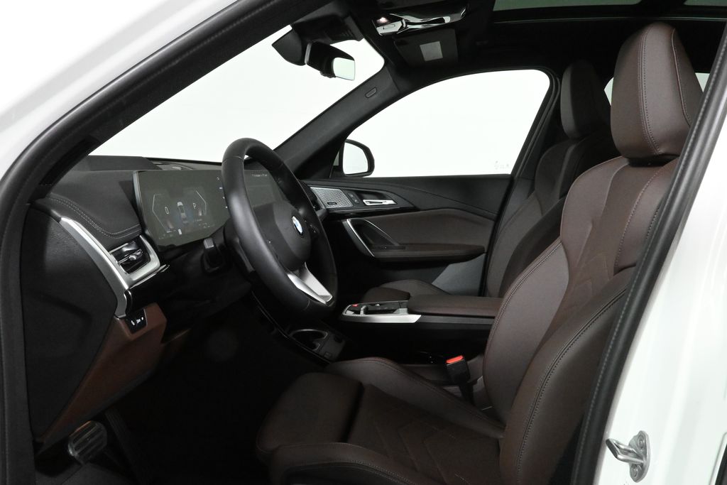 2025 Bmw X1 XDrive28i photo 3