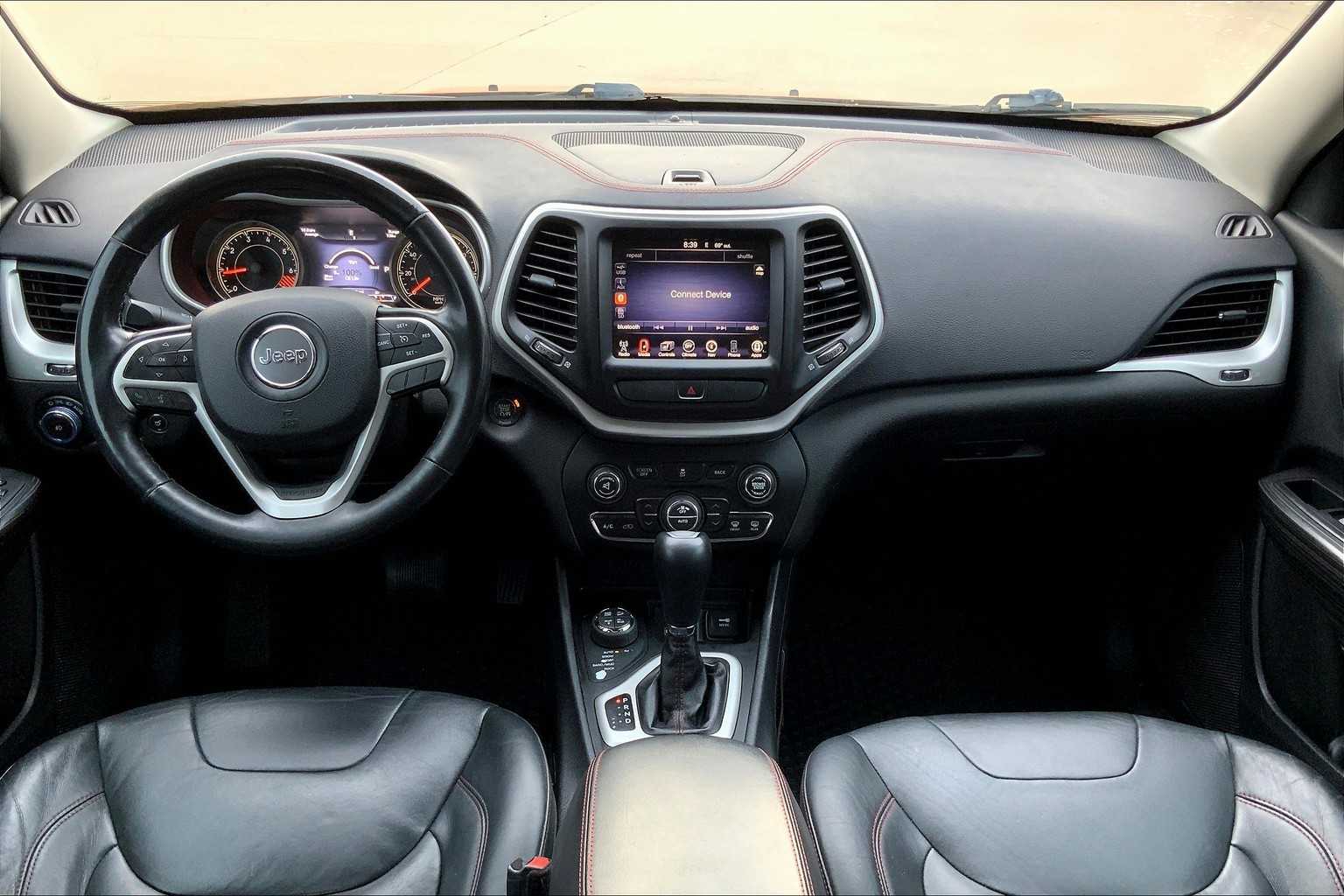 2014 Jeep Cherokee Trailhawk photo 11