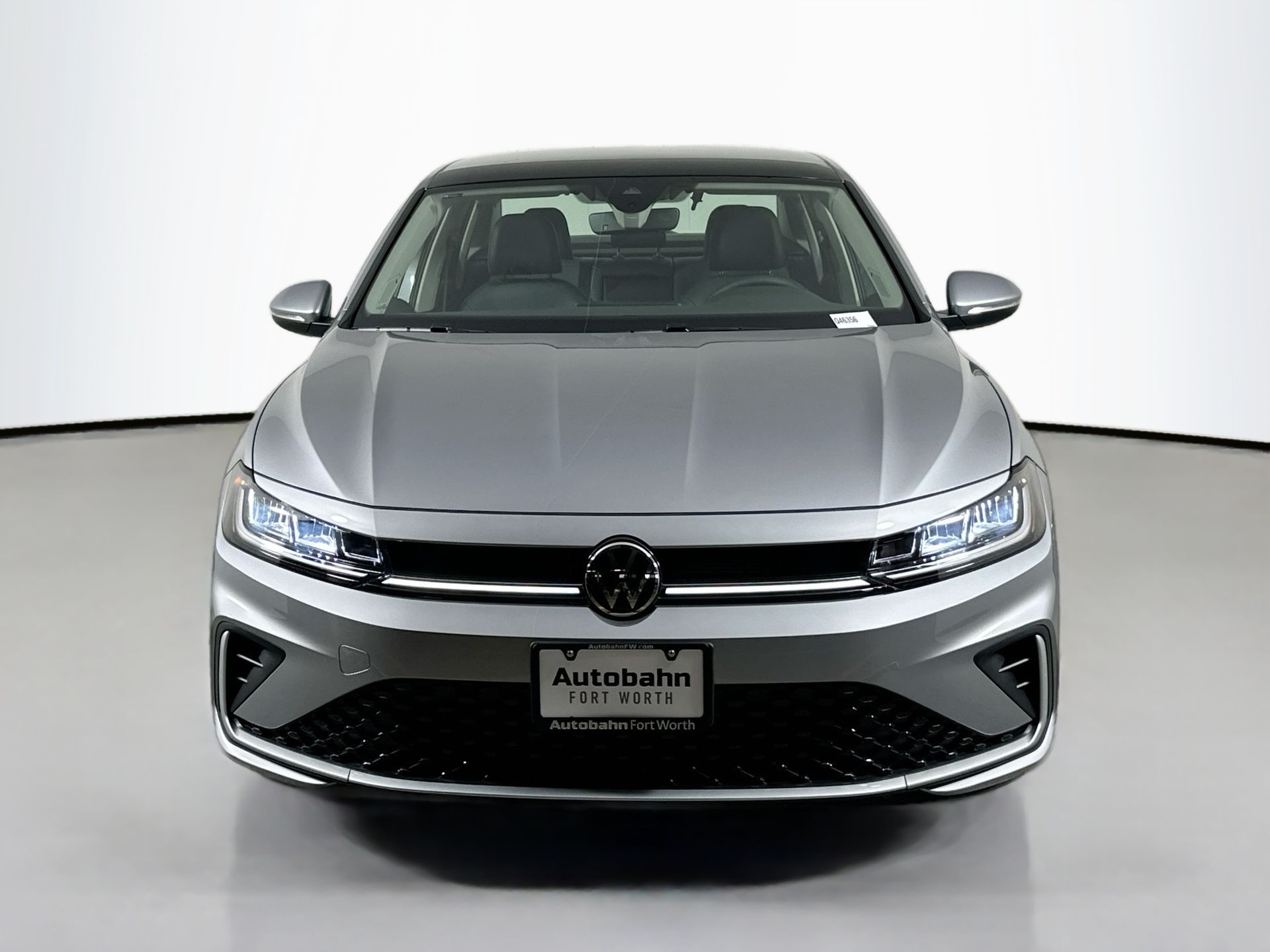 2025 Volkswagen Jetta 1.5T SEL photo 2