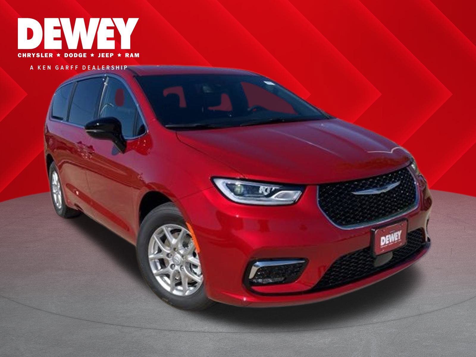 2026 Chrysler Pacifica Select's photo