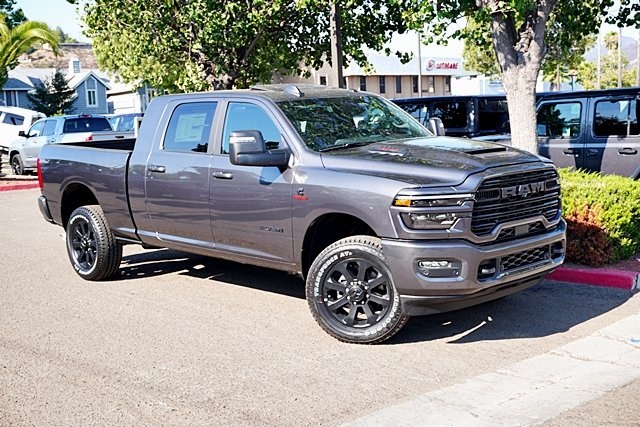 2025 Ram 2500 Laramie photo 3