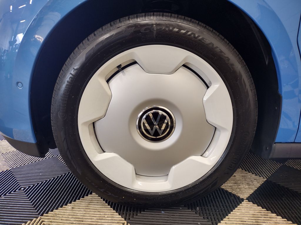 2025 Volkswagen ID. Buzz photo 4