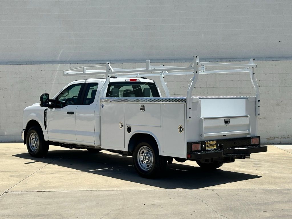 2025 Ford F-250 XL