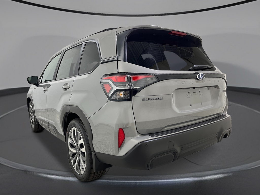 2025 Subaru Forester Touring photo 3