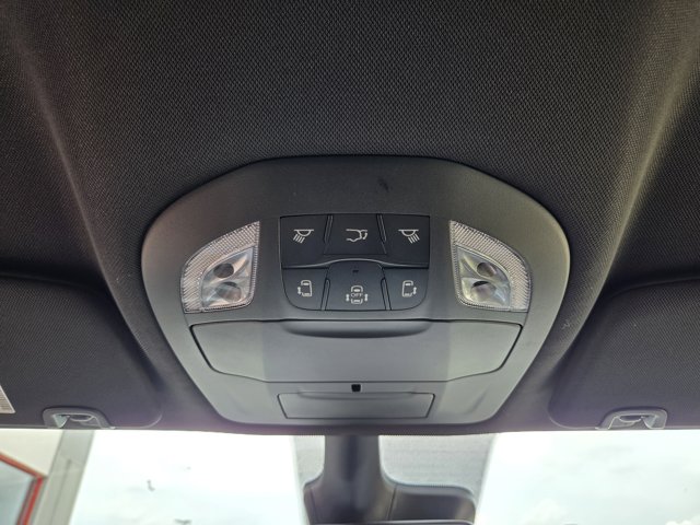 2026 Chrysler Voyager LX photo 24
