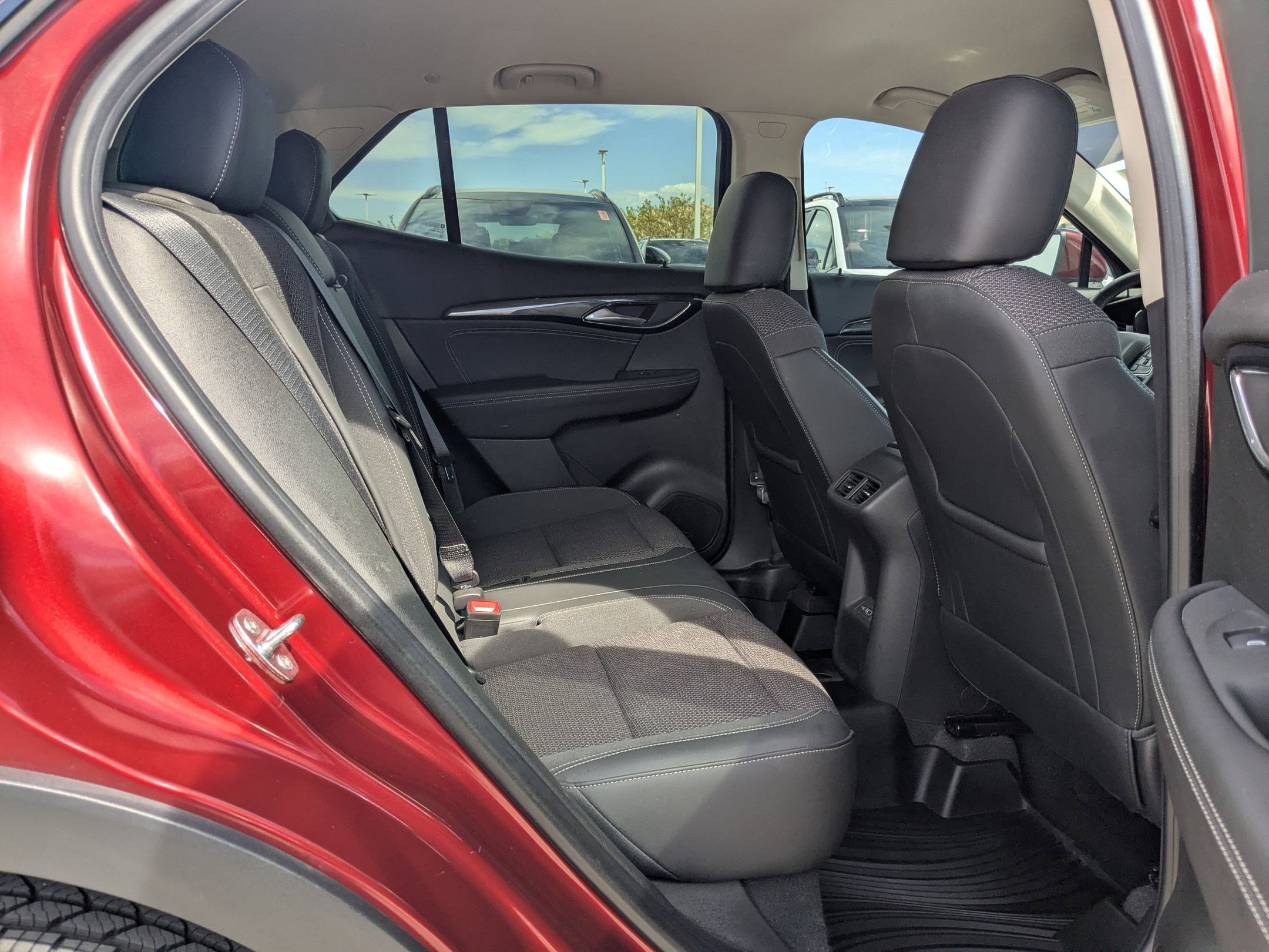 2021 Buick Envision Preferred photo 21