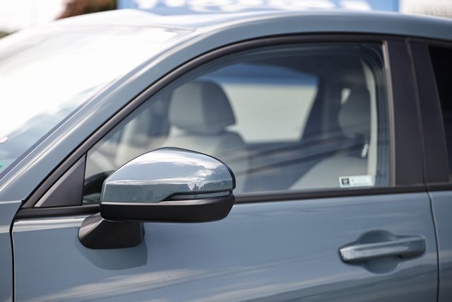 2026 Honda HR-V LX photo 5