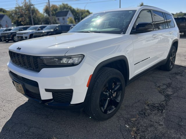 2023 Jeep Grand Cherokee L Altitude's photo