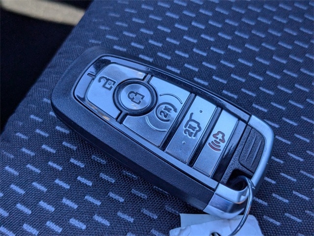 2025 Ford Escape ST-Line photo 28